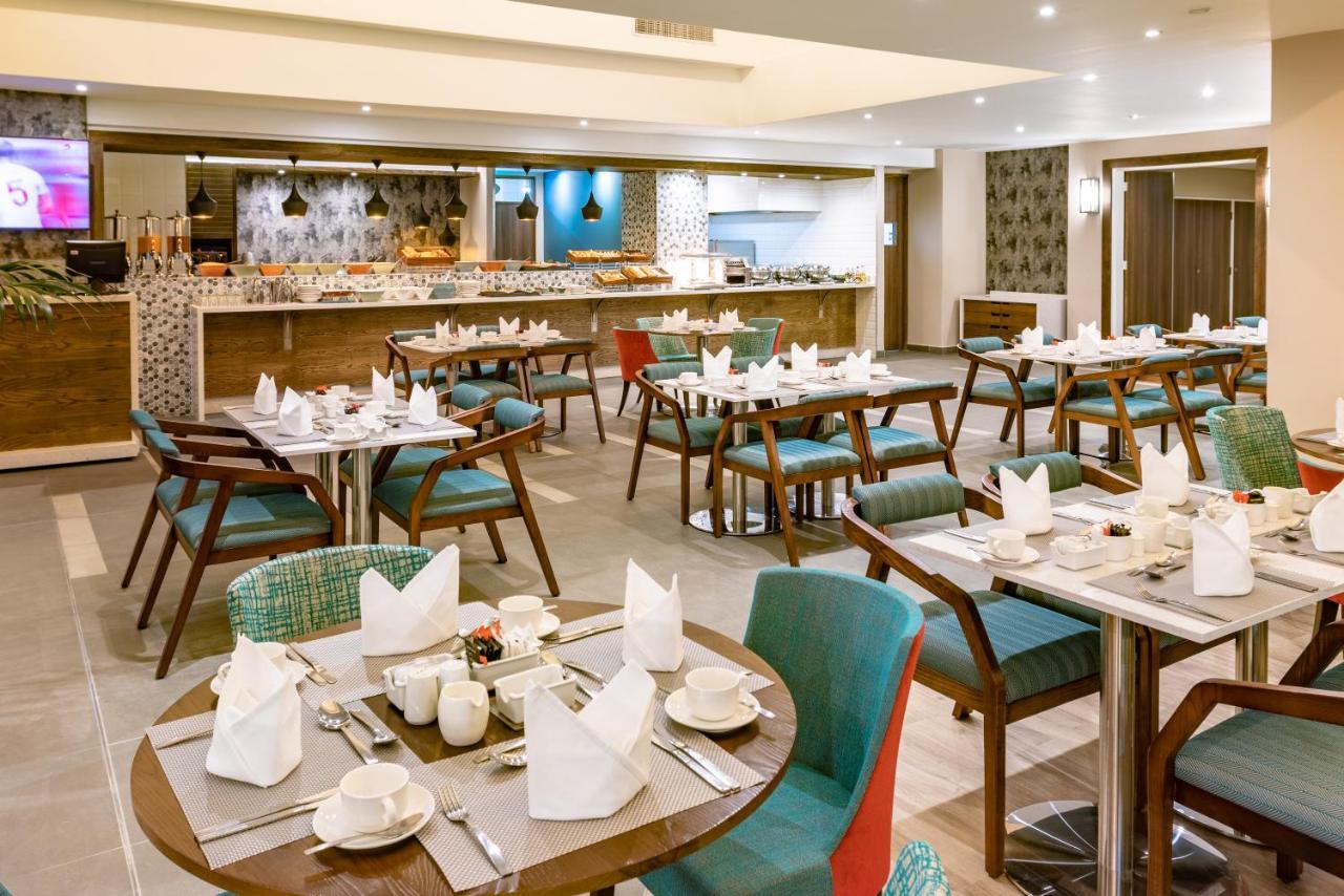 Hotel Town Johannesburg Airport 2*
